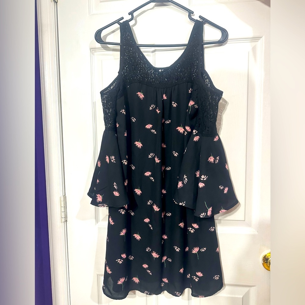Trixxi Black floral Dress